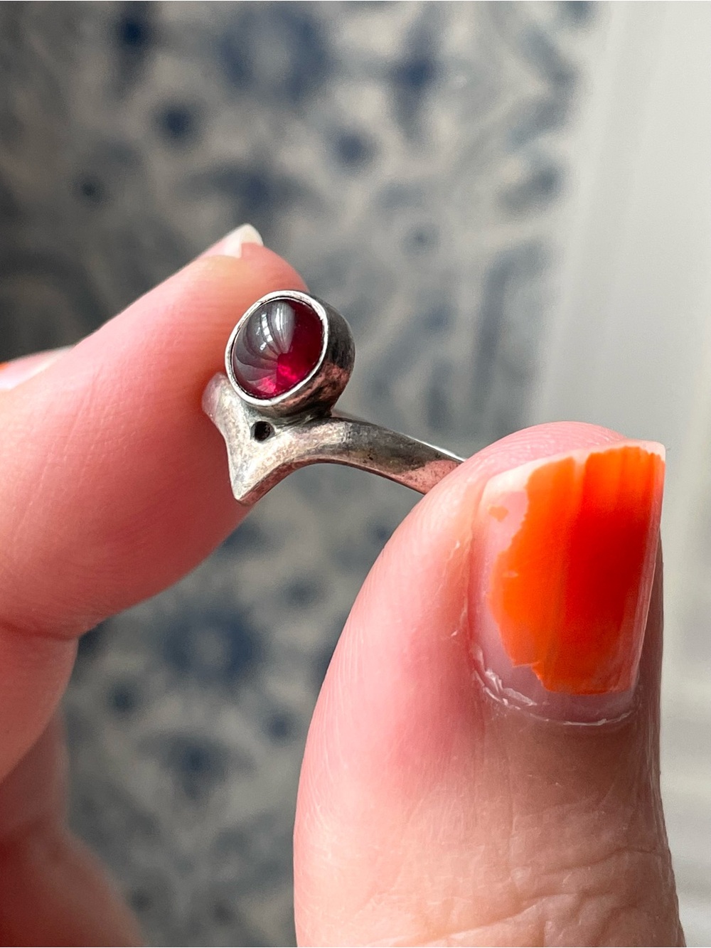 Vintage stamped 925 sterling silver & red stone cabochon ring sz 5.5 boho